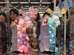 -泡泡玛特POPMART(侨福芳草地店)
