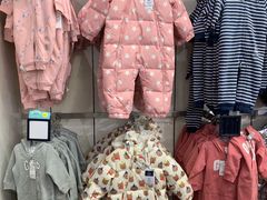 -GAP(王府井奥莱·香江小镇店)