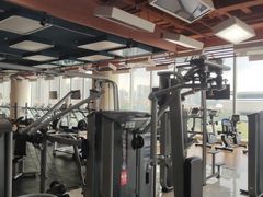 -奇迹健身金茂汇店