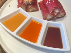 -蝴蝶里·粤菜·点心(滨江龙湖店)