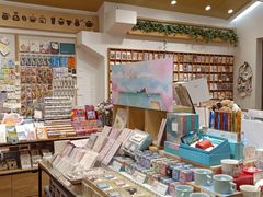 零售区-猫的天空之城概念书店(景德镇陶溪川店)
