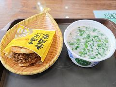 -穆得·老周家牛肉烧饼(普利街店)