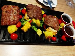 -必胜客(王府井店)