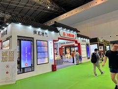 -东浩兰生上海世博展览馆