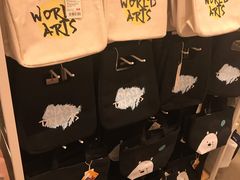 -名创优品(陕西西安大唐西市购物中心店)