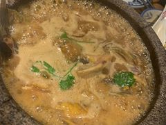 白洋淀石锅嘎鱼-小放牛炒菜馆(中山路乐汇城店)