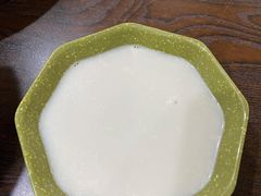 豆浆-舒小笼松针小笼包