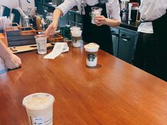 -星巴克(武汉江夏中百广场店)