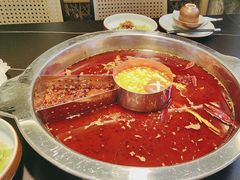 -味当家鱼头火锅.•甲鱼料理(金沙店)
