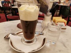 -Cafe Sacher(WIEN)