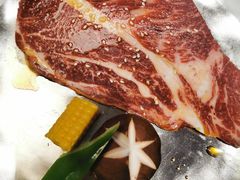 澳洲9＋&nbsp;上脑-炎蔵牛舌烤肉