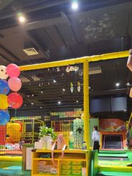 -蹦蹦跳跳(新奥购物中心店)