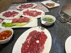 -名门潮牛·鲜牛肉海鲜火锅.烧烤自助餐厅(诚丰广场店)