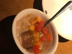 -江渔儿酸菜鱼(万科东荟城店)