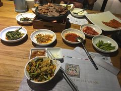 -丽池宫韩式汗蒸会馆(华灯坊店)