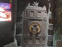 -暴风岛沉浸式体验馆(百联世纪店)