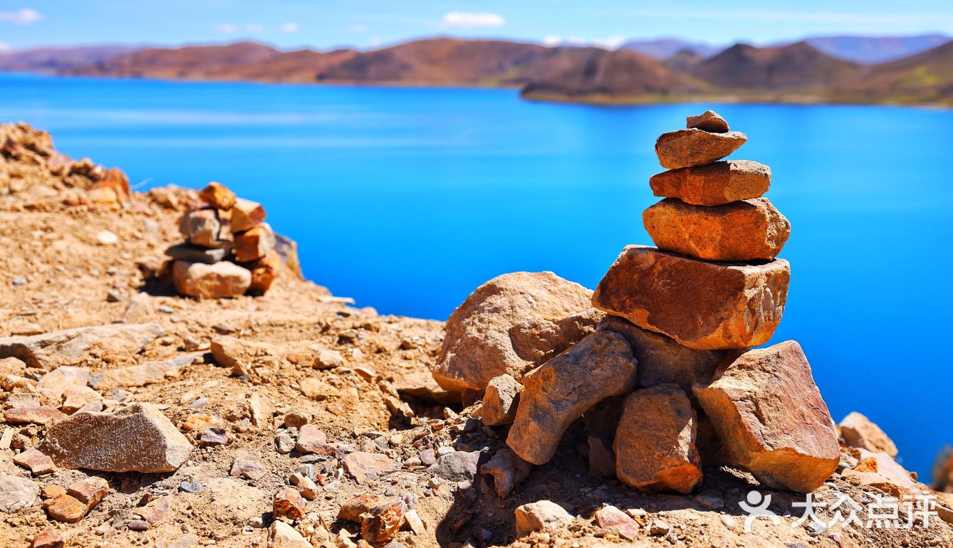 打卡西藏羊湖 神秘日托寺
