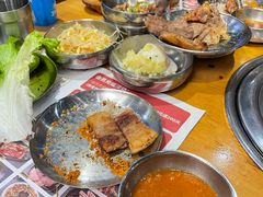-老炉家木炭烤肉(长江国际店)