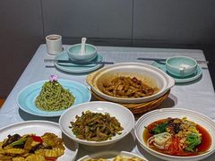 -江城小馆陕南妈妈菜·全球旅行餐厅(钟楼店)