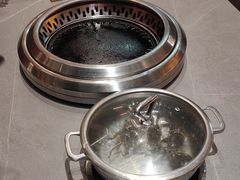-黑金·寻焰自助百汇·烤肉·火锅(中街店)