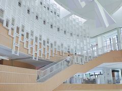 -广州市白云区图书馆