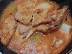 番茄浓汤鸡翅猪扒通粉-华嫂冰室(尖沙咀店)