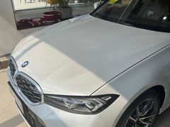 -宁波宝信宝马4S店(江北日湖店)