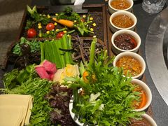 -蘸小院铁锅炖·蘸酱菜·东北菜(怀远门店)