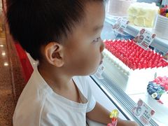 -花花卷卷·鲜食蛋糕(静安久光百货店)