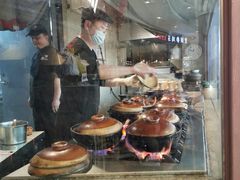 -吃饭皇帝大(合生汇店)