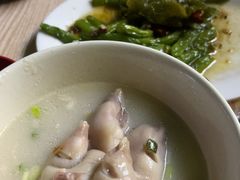 -雷祖芳老妈蹄花店