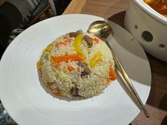 新疆手抓饭-贯贯吉·清真餐厅(浙江中路店)