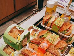 -皇后西斯汀饼店(文化路店)