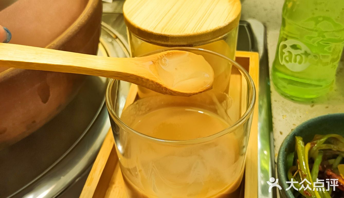 来楠无吃椰子鸡啦!