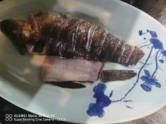 -宽坐河鲜馆(凤城九路店)