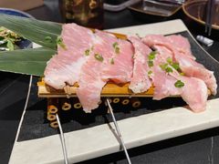 -山川小町·极番烧肉(新地假日广场店)