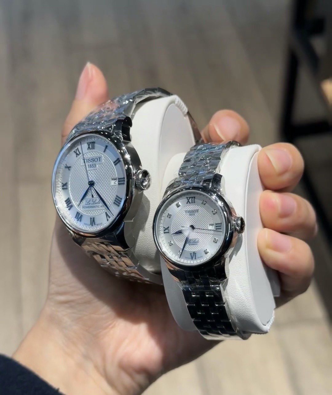 天梭力洛克情侣对表 4