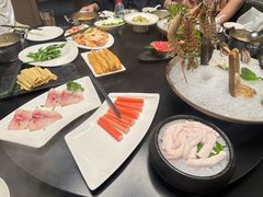 -鲜入唯煮·港式海鲜牛肉火锅(金宝街店)