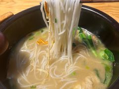 -勺子米线·云南传统小吃市集(四方街店)