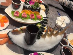 -德天肥牛海鲜火锅(城西银泰店)