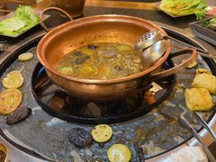 -老渔家·白族·石板烧·野生菌火锅(古城中心店)