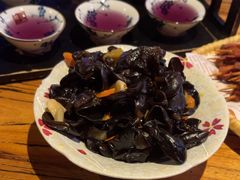 -汉森熊啤酒屋(雨耕山店)