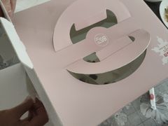 -85度C(生甜甜圈研究工坊·上海平凉店)