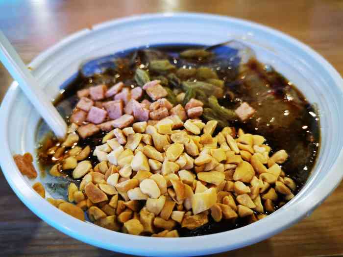 嘿冰粉-"望蜀里新开的店,娃娃在淘气堡玩儿,我无意."-大众点评移动版