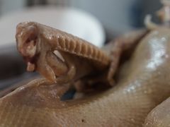 -三亚火车头万人海鲜广场