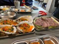 -围炉肉舍丹东海鲜烤肉·烤活鳗(步行街店)