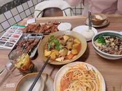 -贯贯吉·清真餐厅(浙江中路店)