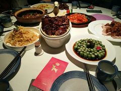 -八府香鸭·啫啫煲(华山路店)