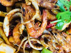 -炭舍干锅·烤鱼(扬名广场店)