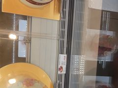 -花花卷卷·鲜食蛋糕(静安久光百货店)